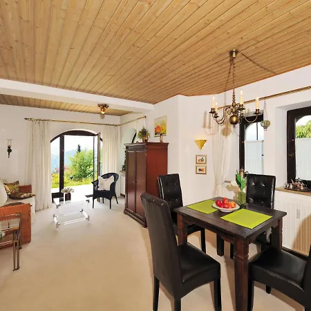 Apartment Waldheim *
